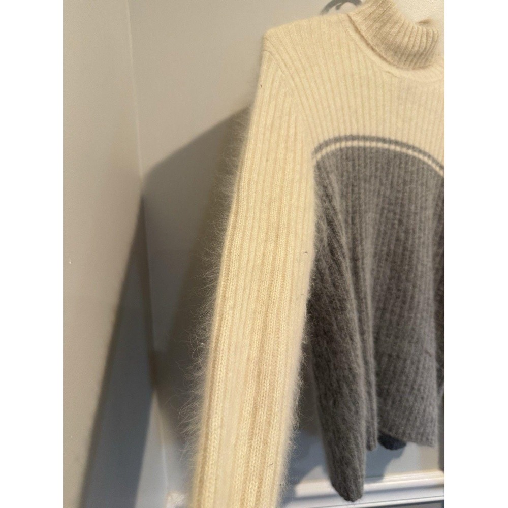 Rafaella Sweater Womens M‎ Gray ivory Rabbit Hair Lambs Wool Vintage Turtleneck - Picture 2 of 4